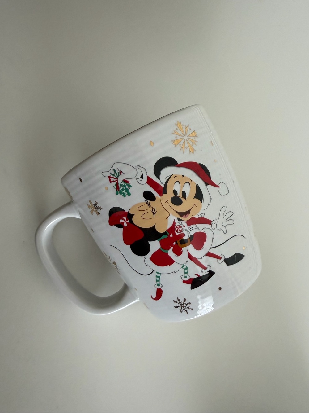 Disney Parks “Meet Me Under The Mistletoe” Holiday Mug